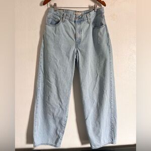 Levi’s Premium Baggy Dad Light Wash Jeans